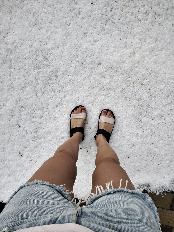 Улітку не гірше, ніж узимку. Так сьогодні засипало Яремче