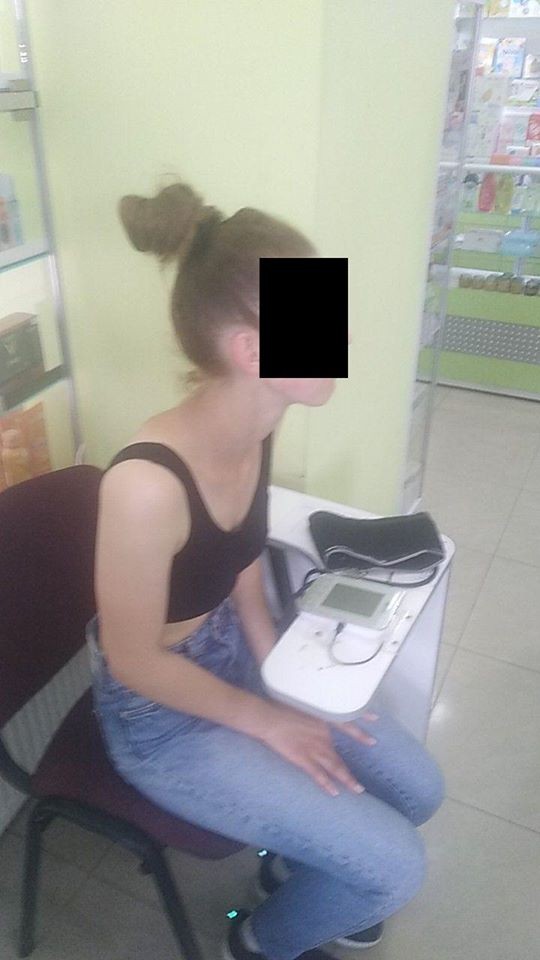  Жінку затримали до прибуття патруля