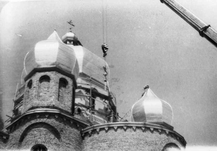 Будівництво Собору Святих Землі Української розпочалося в 1991 році