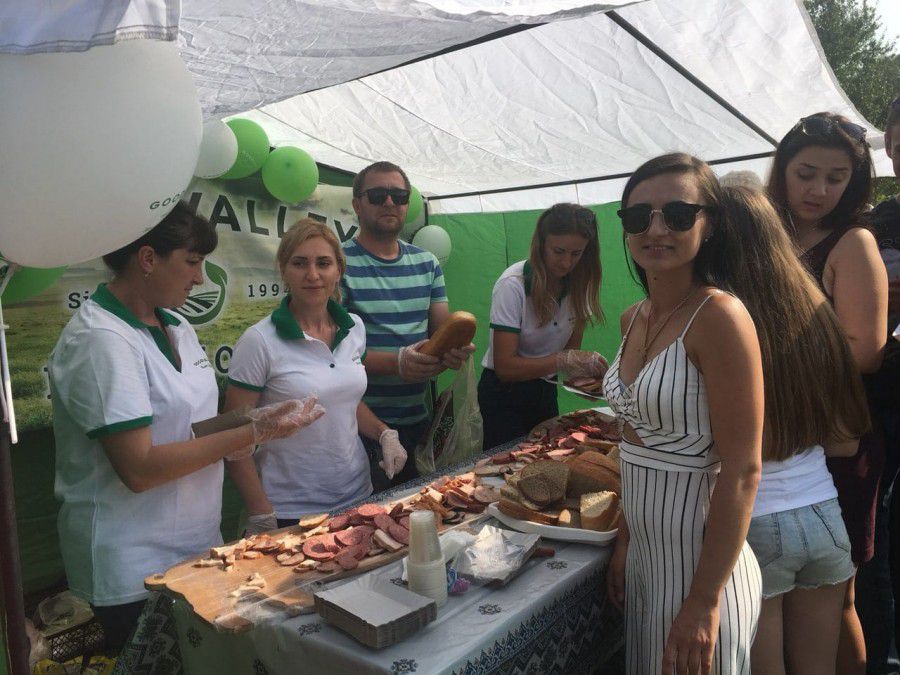 Народні гуляння в Дем'янові тривали до пізнього вечора