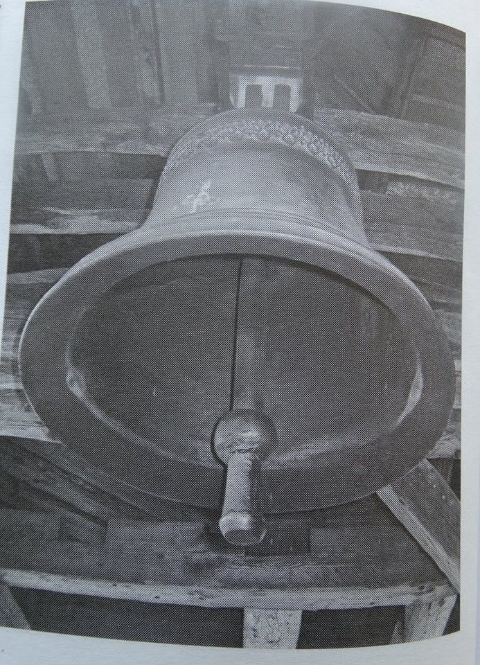 Уже понад 80 років старобогородчанські бронзові &laquo;музики&raquo; запрошують на служби Божі