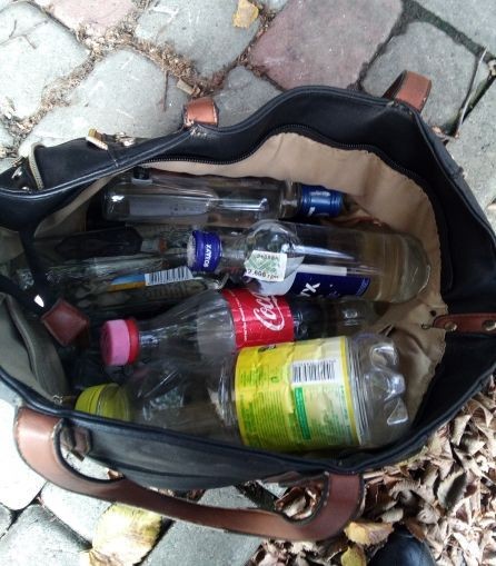 Під час рейдів постійно фіксують продаж сурогату на "п'ятачку"