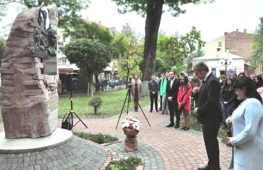 На Прикарпатті провели планер-фестиваль.