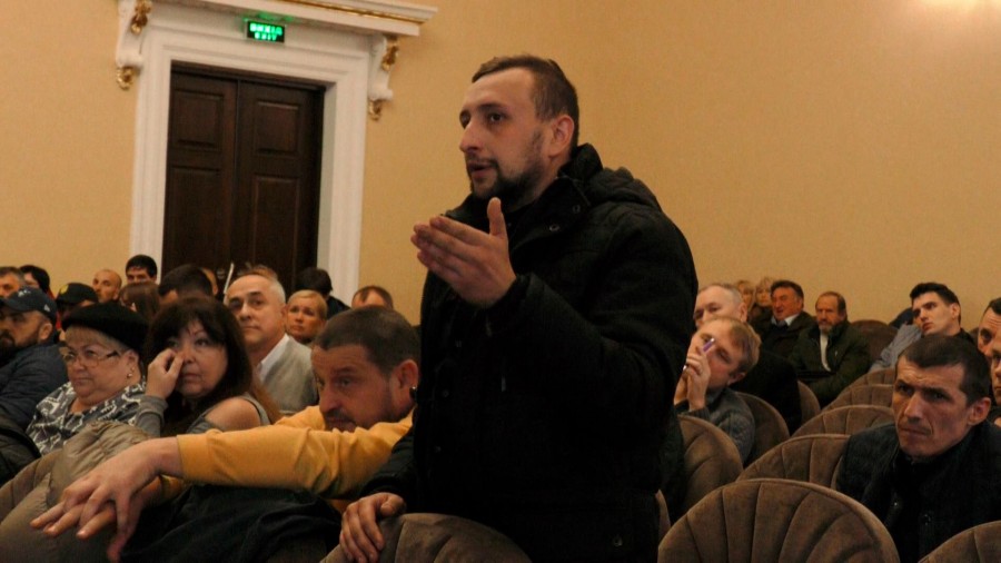 Робочу групу, яка мала б узгодити інтереси власника з вимогами громади, не створили і жодних рішень не прийняли