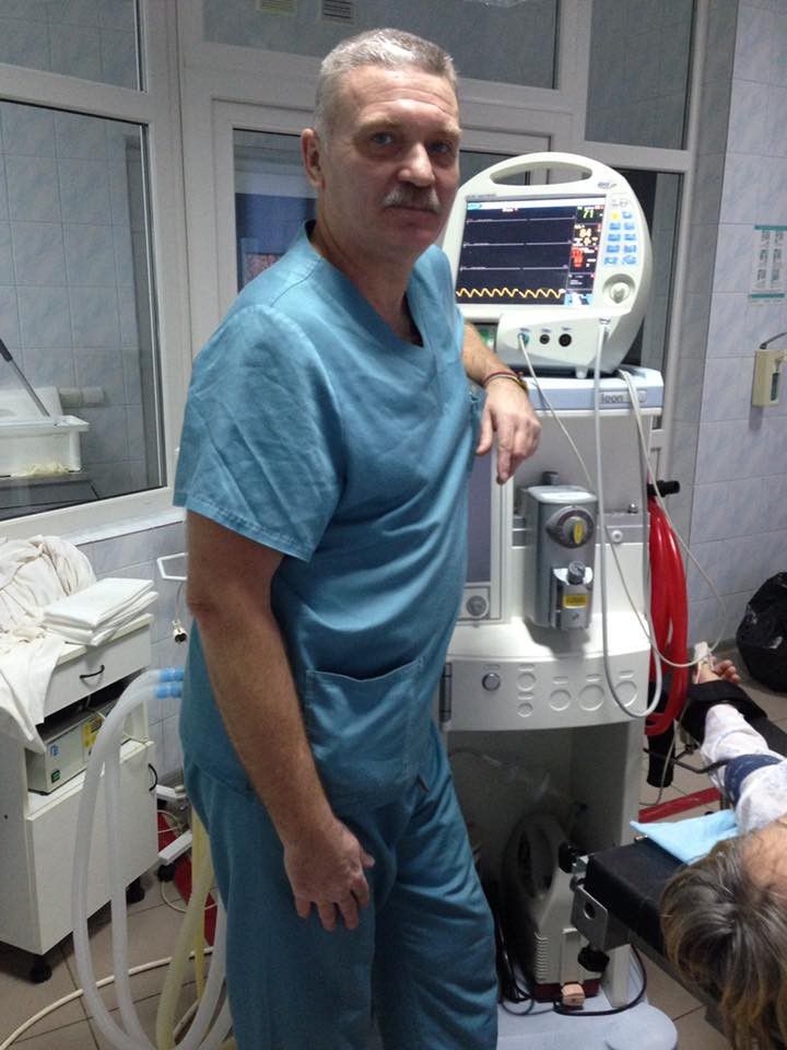 Василь Кулик вже провідував чоловіка, якому врятував життя, в стаціонарі. За його словами, зараз він почувається добре