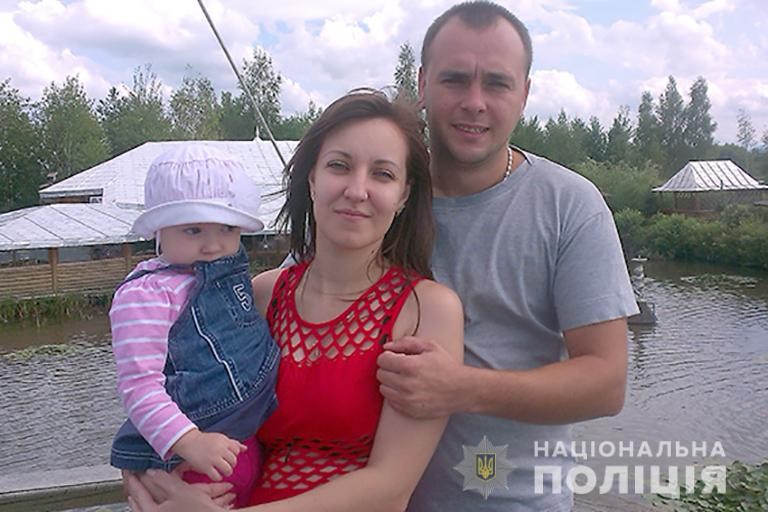 Зорян Білінський з донечкою Анжелою та дружиною Оксаною