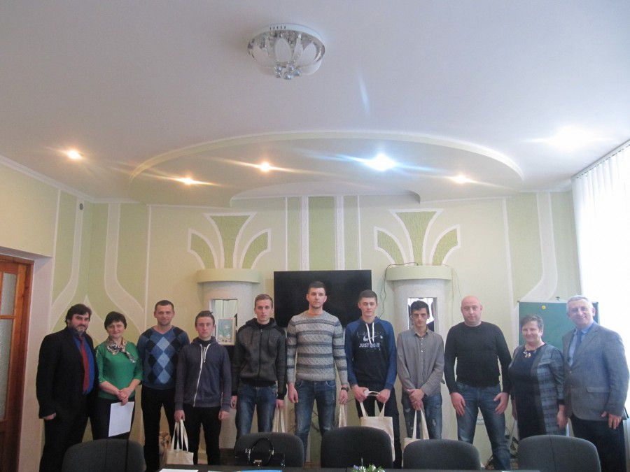 За рішенням журі перше і друге місця посіли учні ВПУ №7 міста Калуш Назар Капець і Михайло Стасюк, третє місце &ndash; І