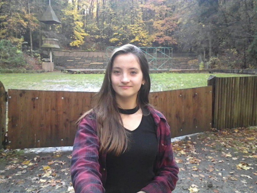 Дарія мріє стати науковцем. А наразі задумується про участь у міжнародному етапі з біології. Тому активно вивчає англійс