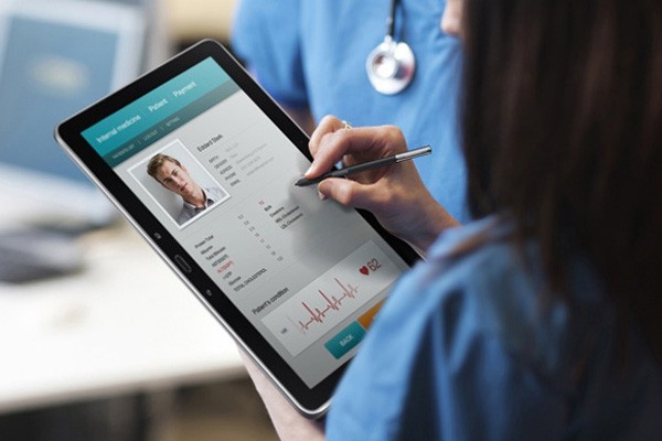 Ілюстрація. Усі електронні рецепти зберігаються у базі даних і завжди можна проконтролювати, коли і на яку кількість лік