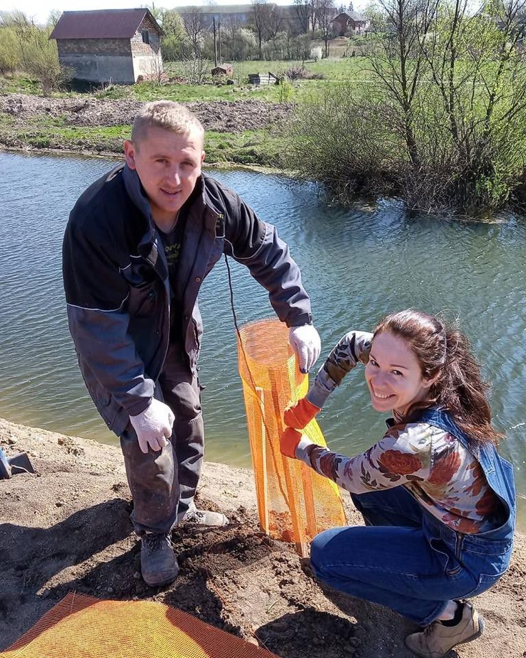 У агрокомпанії мають надію, що з часом садів на Прикарпатті ставатиме все більше
