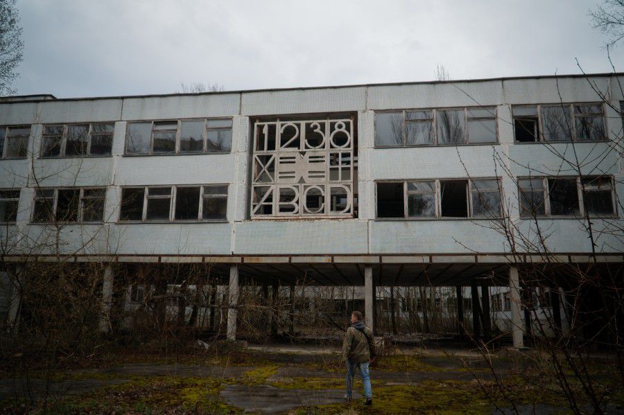 Так виглядає школа в Прип'яті. Порівняйте з калуським ліцеєм №10 | Фото: Володимир Неживело