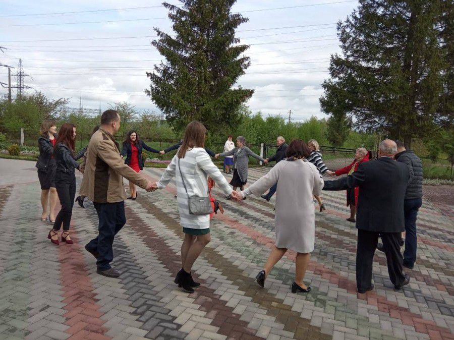  Захопила усіх присутніх гра &ldquo;Царівна&rdquo; та традиційне виконання &ldquo;Подоляночки&rdquo;