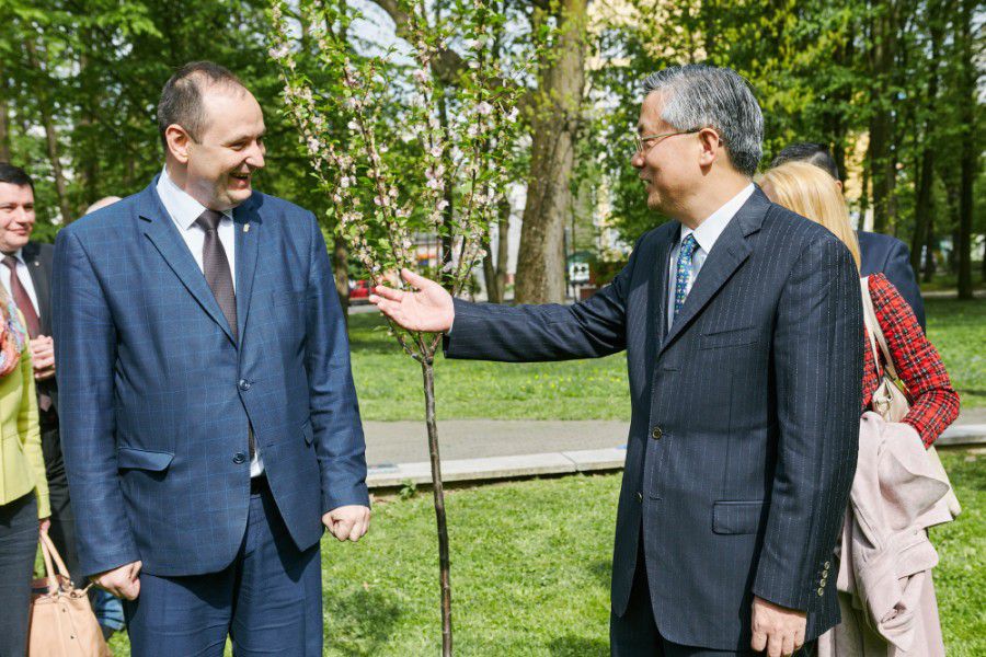 Делегація з Наньніна завітала до Івано-Франківська на святкування 357-ї річниці заснування міста