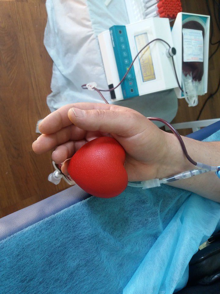 Кров поліцейських в цей день поповнила запаси станції переливання та найближчим часом рятуватиме життя у лікарнях

