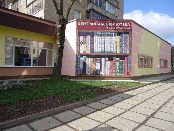 Загалом відкрили доступ до 400 видань, які видавалися різними мовами: українською, польською, німецькою, румунською, іди