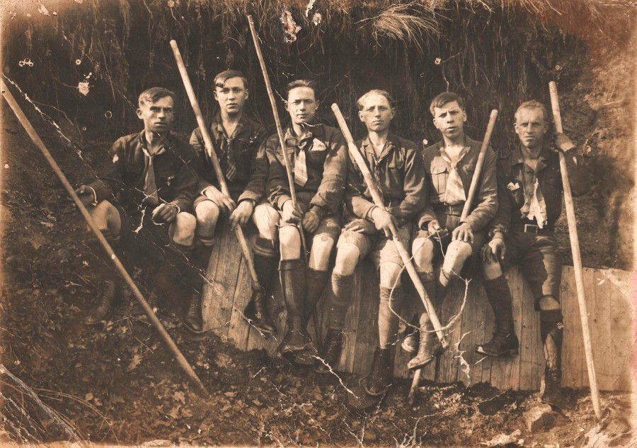Підгорецькі пластуни. 30-ті роки ХХ століття | Фото: З фондів музею-оселі родини Франка