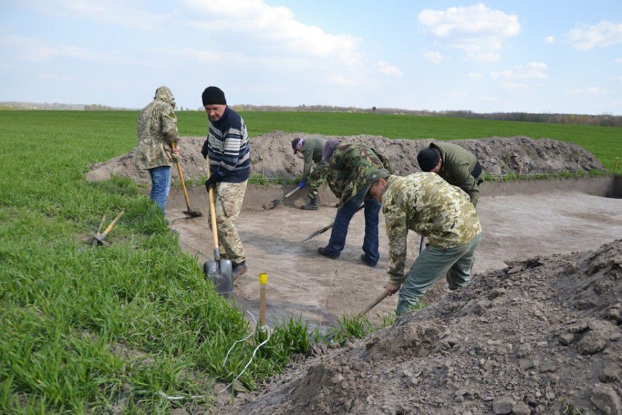 Археологи продовжують дослідження перед початком будівництва