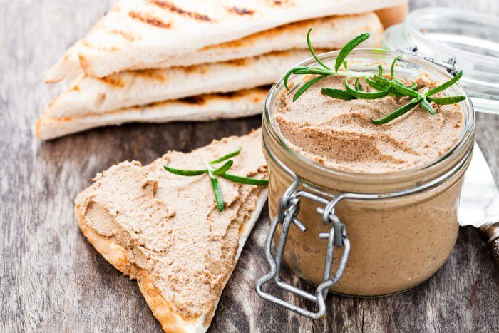 Ілюстрація. Діагноз захворілих - "ботулізм", середньої форми