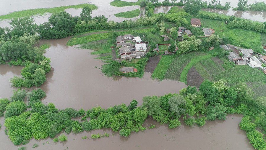 Прикарпаття страждає від проливних дощів