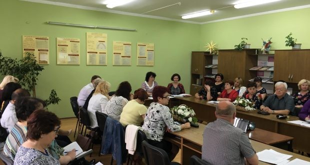 На засіданні було обговорено актуальні питання освітнього процесу