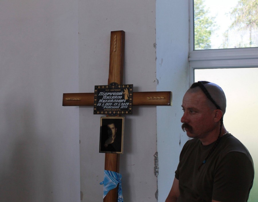 У померлого залишилися дружина і дві доньки