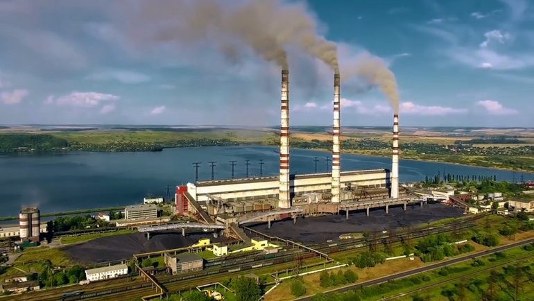 Працівнику Бурштинської ТЕС, який отримав опіки рук, ніг та обличчя, зробили операцію з пересадки шкіри. | Фото: із мере