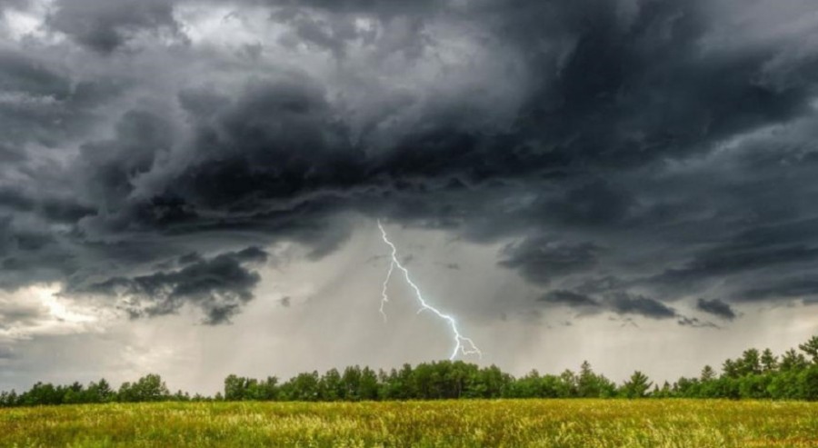 Ілюстрація. Негода наробила шкоди в селі Креховичі на Рожнятівщині.