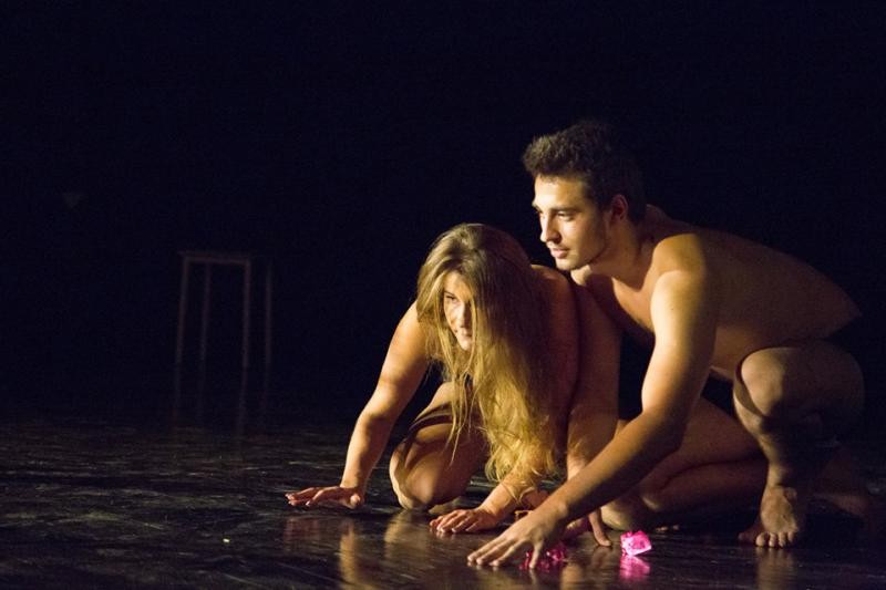 На День молоді калушани мали нагоду перглянути виставу у ПК "Юність" | Фото: із сторінки &laquo;Silentium&raqu