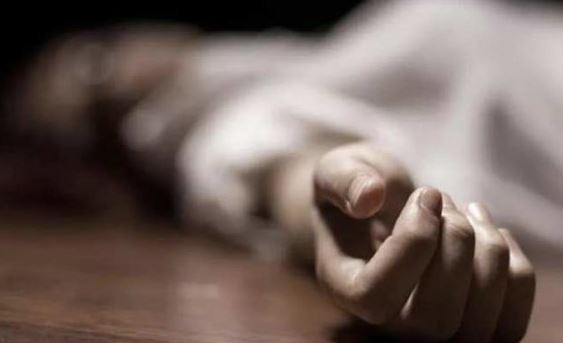 Ілюстрація. Тіло мертвої жінки знайшли рятувальники, коли відчинили двері квартири.