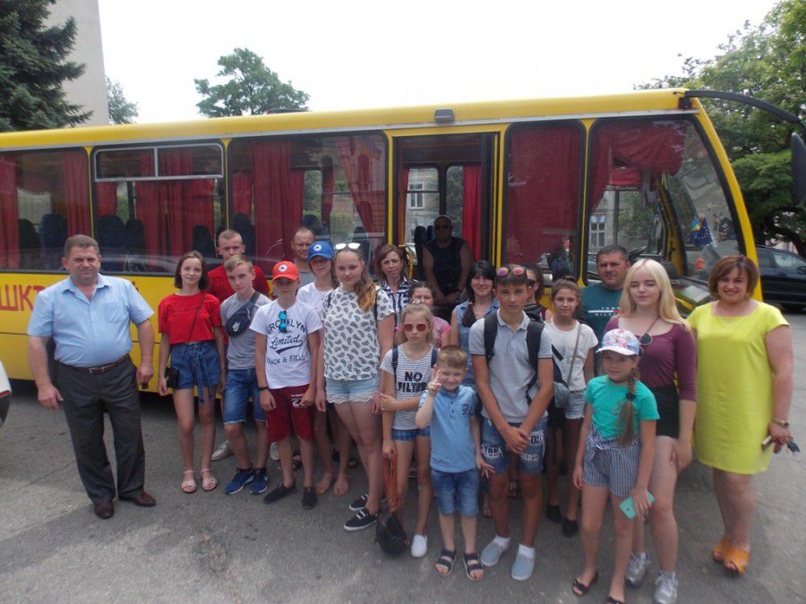 Діти учасників АТО поїхали відпочивати на море до Очакова.