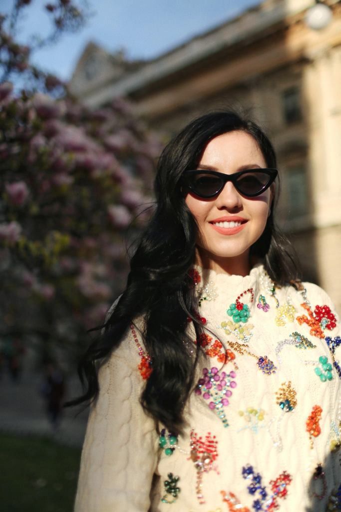 Колекції бренду жіночого одягу Marianna Senchina вирізняються яскравими кольорами, незвичними фактурами й вишуканими дет