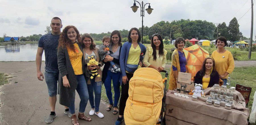 Калуські волонтери зібрали чотири тисячі гривень на лікування  хворому калушанину