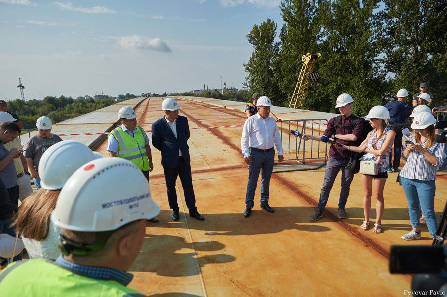 Зараз змонтовано 235 метрів конструкції, загальна її довжина &mdash; 322 метри.  