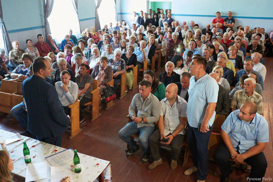 Переваги Підлужжя, за совами міського голови, &mdash; соціальні гарантії: школи, лікарні, садки, пільговий проїзд, картк