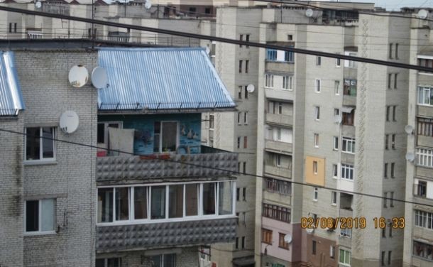 Черепичні дашки замінюють на покриття з металевого профілю