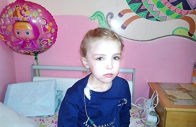 Дівчинка бореться з раком з 2017 року, проте пухлина не зменшується