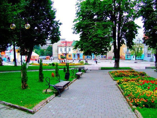 Цього тижня калушани вшановуватимуть 5-ту річницю Іловайської трагедії, а також 163-ю річницю від дня народження Івана Ф