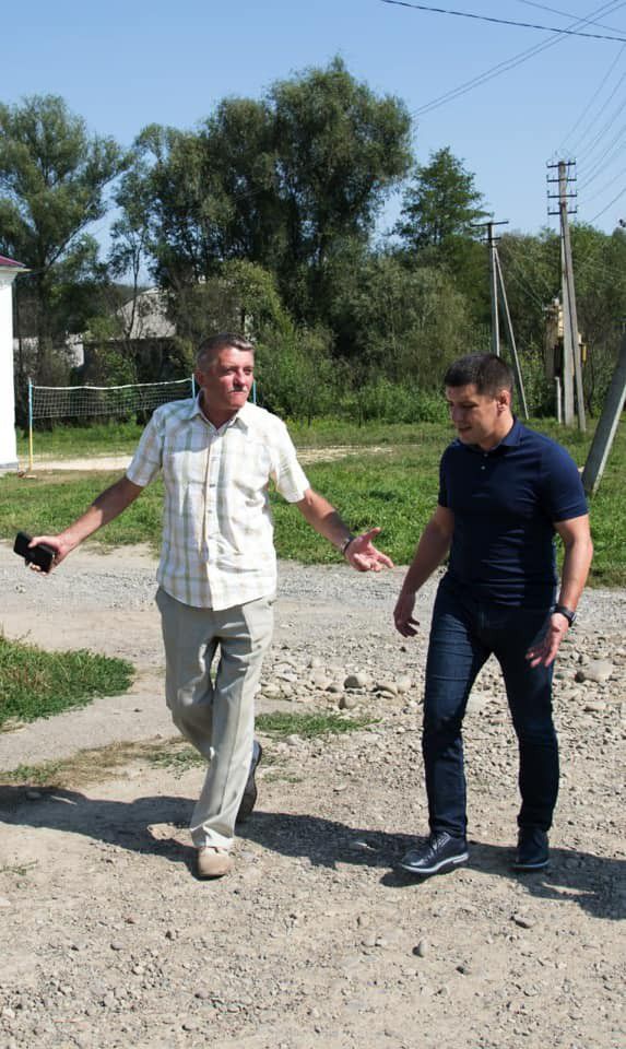 Едурд Прощук висловив зауваження щодо облаштування придорожніх смуг