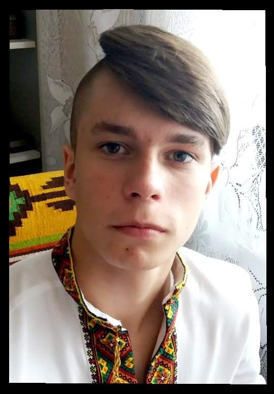 Загиблий юнак Данило був сином Петра Курляка, колишнього міського голови Бурштина