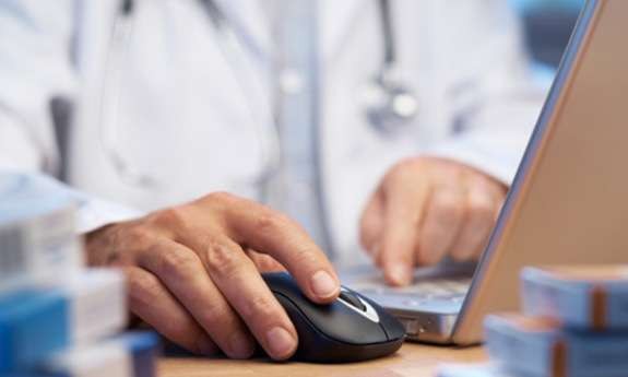 Ілюстрація. Це вже друга у цьому році партія комп&rsquo;ютерів, які закуповує Калуська ЦРЛ