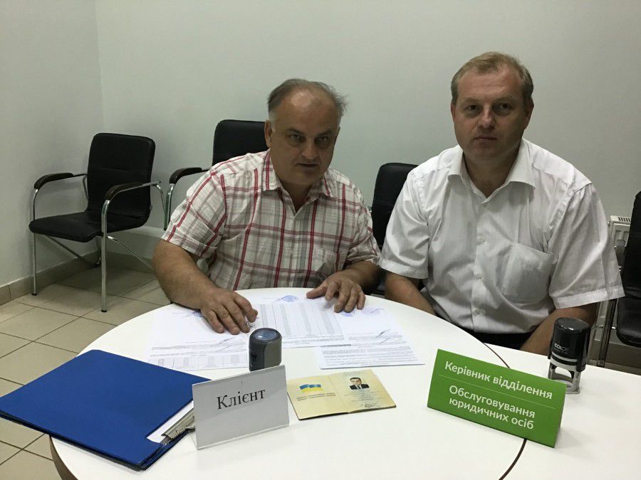 Ярослав Косар уклав першу в Калуші угоду ОСББ в рамках "теплих кредитів"