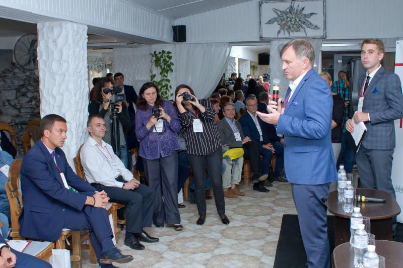 Ігор Матвійчук розповів, що Калуш у проведенні форуму є своєрідним орієнтиром і прикладом для середніх і малих міст Укра