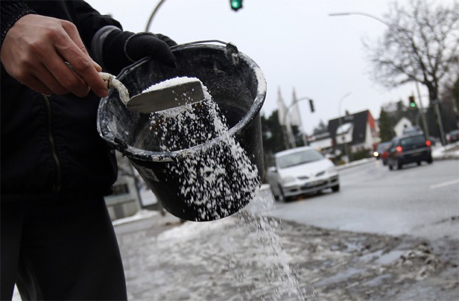 Ілюстрація. Це вже четверта закупівля солі для підсипання доріг, яку провело КП &laquo;Калушавтодор&raquo; у поточному р
