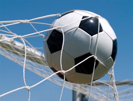 Ілюстрація. Суперники впродовж матчу не змогли забити жодного гола у ворота ФК "Юність".