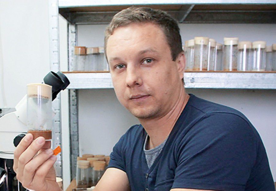 Науковець отримав грант на поїздку в Нідерланди для участі у Форумі з молекулярної біології старіння