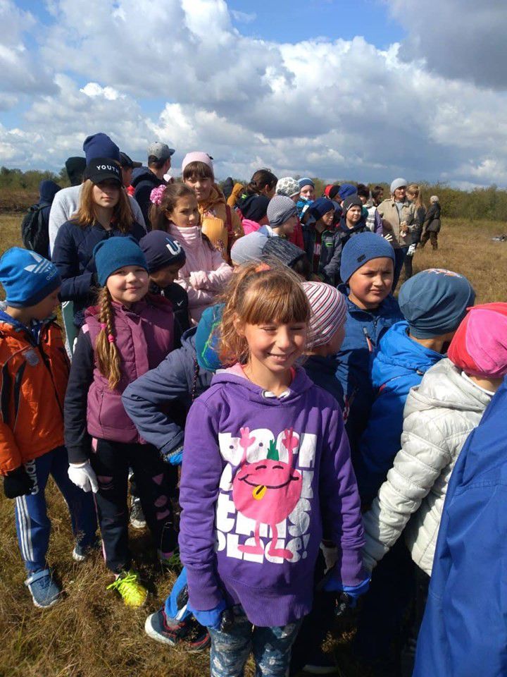 Одночасно екологічні акції відбулися в сусідніх селах Бережниця та Добровляни