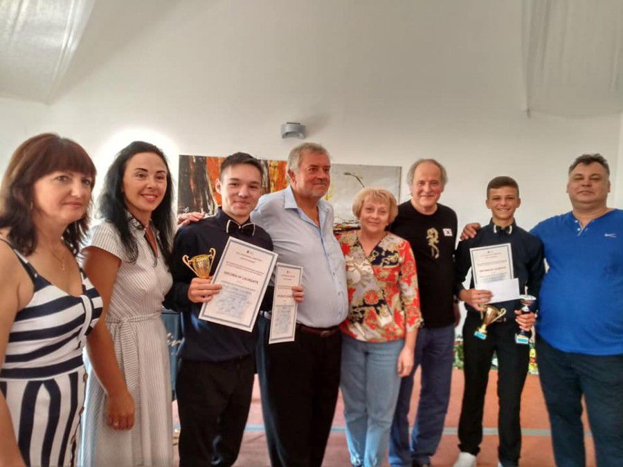 Калушани привезли нагороди із музичного конкурсу в Італії.