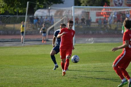Попри підсумковий рахунок поєдинок видався напруженим та цікавим для калуських вболівальників.