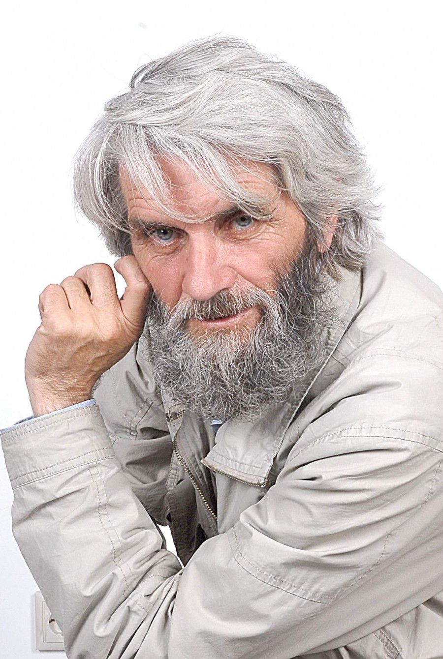 Прощання відбудеться 9 жовтня в Соборі Всіх святих Землі Української 
(м. Калуш, пр. Лесі Українки, 21)