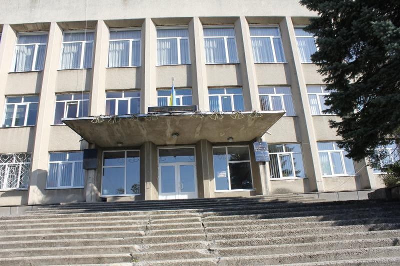 Пленарне засідання було анонсоване на сьогодні, 11 жовтня.